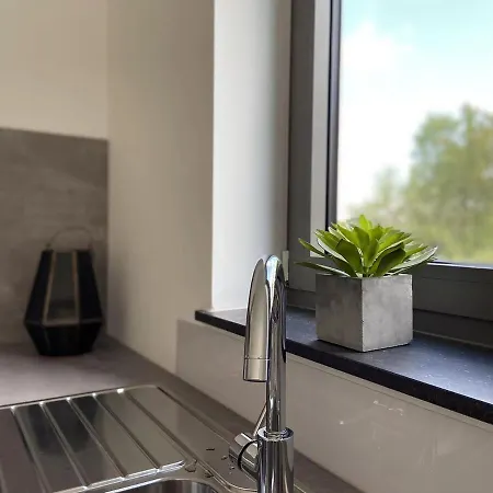 Double Modern Night In Station Apartment *