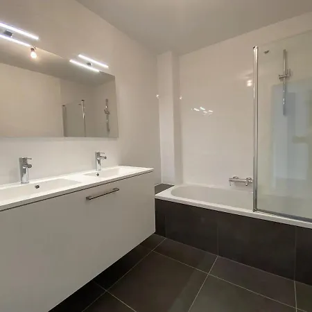 Appartement Double Modern Night In Station *